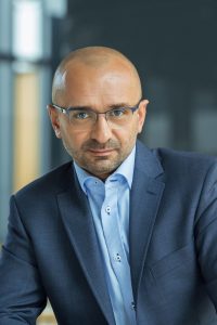 Płatności firmowe w 2026 z faktoringiem